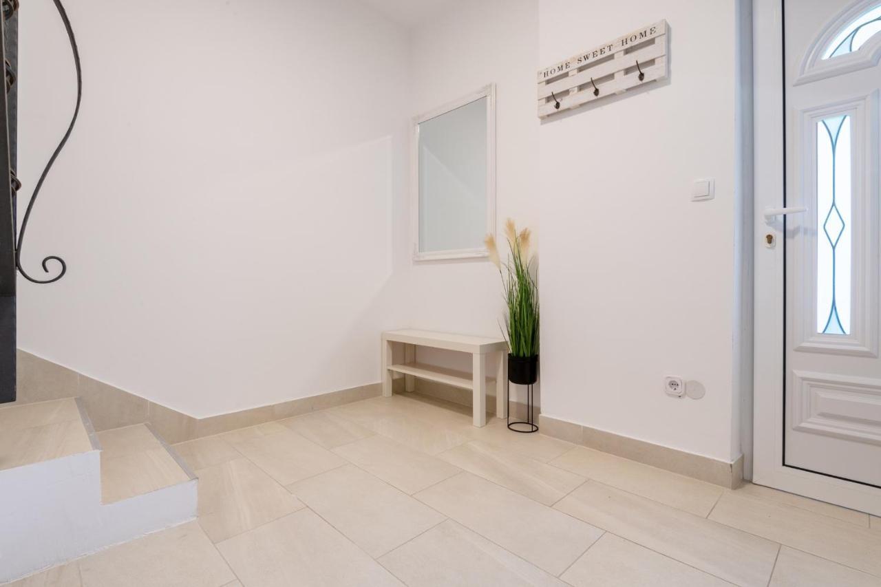 Apartment Familia Neum Εξωτερικό φωτογραφία